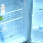 Почему громко шумит холодильник